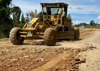 Esta primera etapa tiene como prioridad rehabilitar más de 50 kilómetros de carretera.