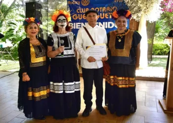 Fotos: Rubén Morales // Los presentes disfrutaron de un ambiente cálido y solidario en apoyo a las Jornadas de Sillas de Ruedas.