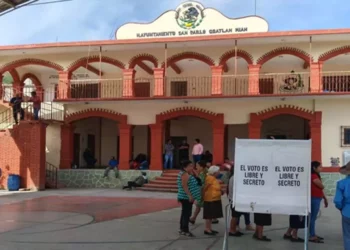 Foto: Gobierno de Oaxaca // Paridad política y representativa, factura pendiente en elecciones de autoridades municipales.