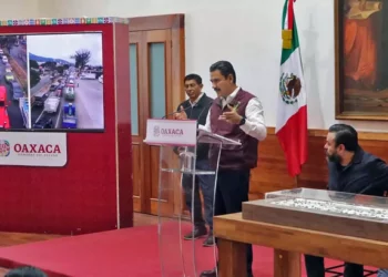 Foto: Adrián Gaytán // Raymundo Chagoya, en la conferencia mañanera de Jara.