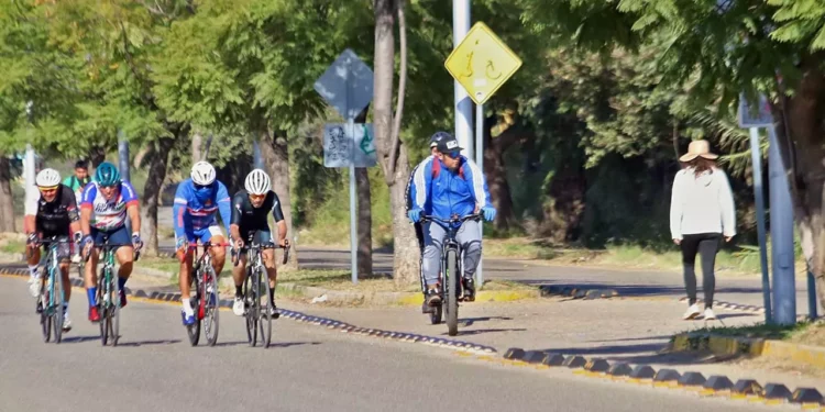 El deporte es importante para la salud de los adultos.