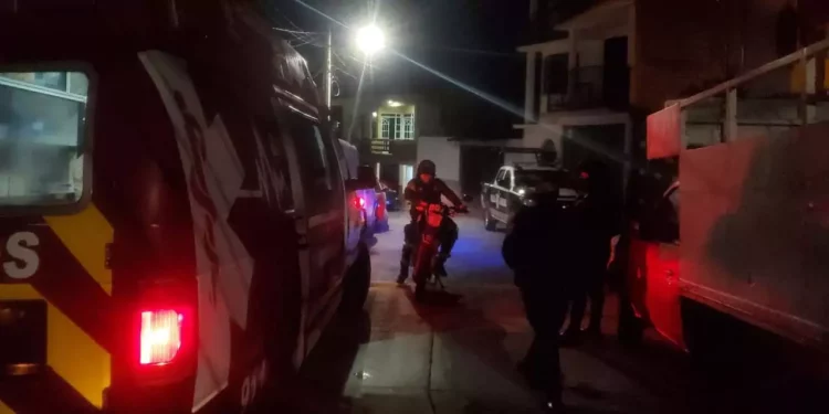 El joven se encontraba en la calle Guerrero cuando fue atacado por una persona.