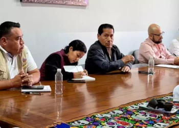 Foto: Gobierno de Oaxaca // Autoridades de Yosondúa retornaron a la mesa de negociación.