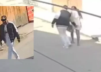 VIDEO | Sujeto manosea a mujer en la colonia Vicente Suárez; vecinos difunden video en redes