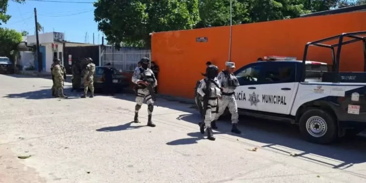 Violento robo sacude Salina Cruz en pleno arranque del operativo de seguridad de “El Buen Fin”