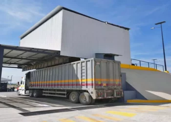 Foto: cortesía // Acceso a la estación de transferencia de residuos sólidos en Santa Cruz Xoxocotlán.