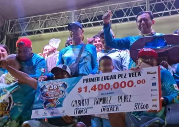 Foto: Miguel Gutiérrez // De la ciudad de Oaxaca, Gilberto Ramírez Pérez se llevó el primer lugar y el premio de $1’400,00.00 pesos.
