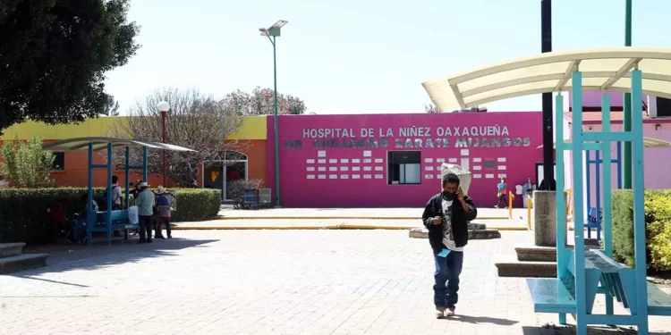 El hospital se especializa en la atención de niñas, niños y adolescentes con cáncer.