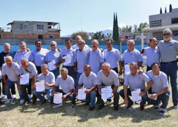 Exintegrantes del equipo Linces de hace medio siglo.