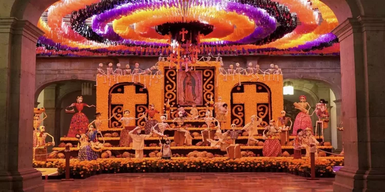 Foto: Adrián Gaytán // El Altar Monumental de Palacio de Gobierno.