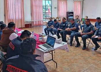 Elementos de la Policía Municipal de Santiago Huajolotitlán concluyeron una jornada de capacitación en Primeros Auxilios.