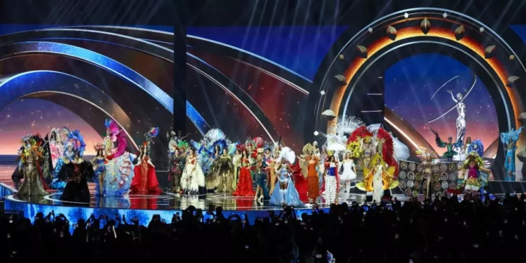 ¿Cuánto gana Miss Universo? La corona ‘Luz del Infinito’ y los lujos que vienen con ella