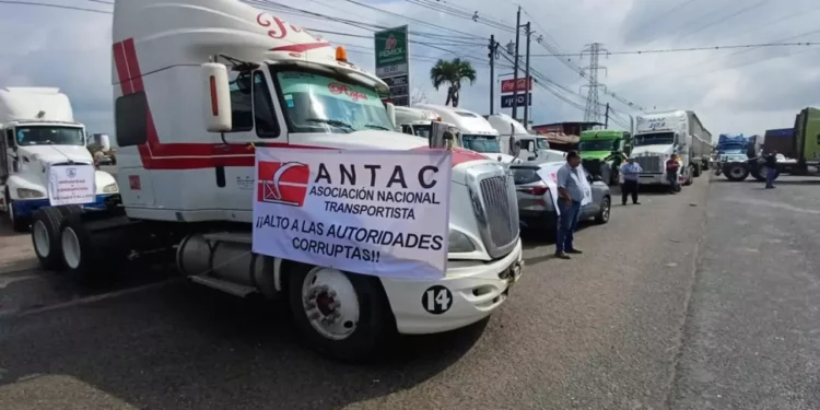 ¿Qué carreteras estarán cerradas durante el megabloqueo nacional del 24 de noviembre?