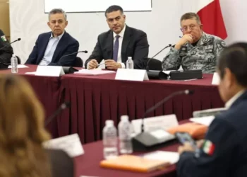 ¿Qué acuerdos lograron transportistas y Gobierno para proteger las carreteras?