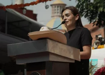 El IMPI entregó a Grecia Quiroz la concesión de las marcas comerciales de "Carlos Manzo" y "Movimiento Independiente del Sombrero".