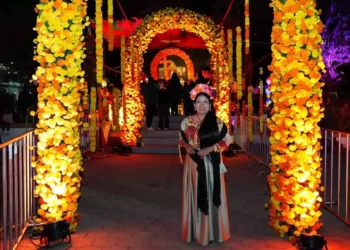 Xoxocotlán vive la noche más luminosa del año: la Velada de los Fieles Difuntos