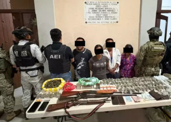 Narcomenudeo golpea el corazón de la Costa: cuatro detenidos y armas aseguradas en Santiago Ixtayutla