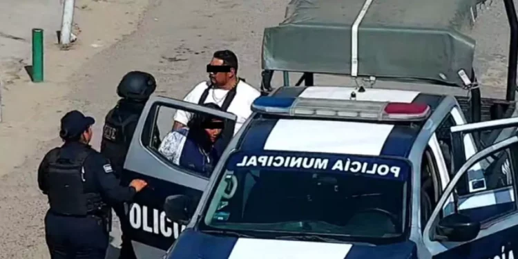 La fémina fue puesta a disposición de las autoridades competentes.
