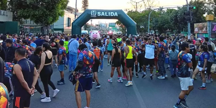 Cerca de mil 200 los atletas participaron.