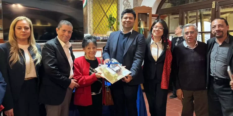 La presentación tuvo como sede la Casa de Cultura de Coyoacán.