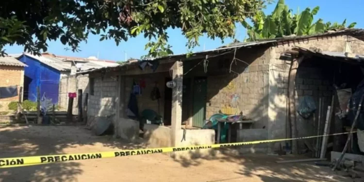 Se presume que los responsables ingresaron a la vivienda de Doña Auria para robarle el dinero que guardaba de su pensión del programa Bienestar.