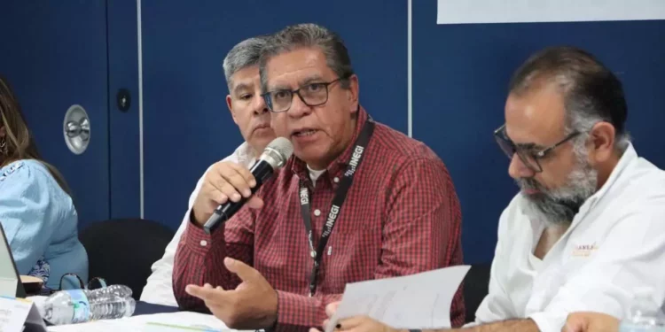 Subrayó la información veraz y el análisis responsable en diferentes temas sociales.