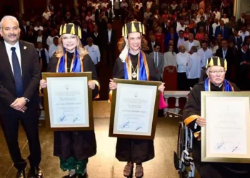 UABJO otorga Doctorado Honoris Causa a Isabel Grañén Porrúa, Carmen Rodríguez Armenta y David Colmenares Páramo