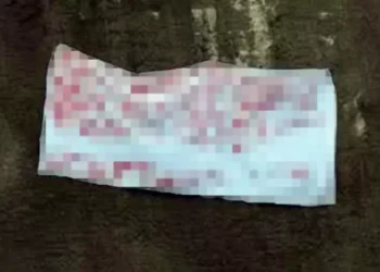 Hallan manta con mensaje criminal en túnel de Salina Cruz: alerta y silencio oficial