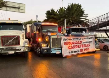 Transportistas demandan seguridad en las carreteras.