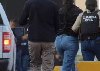 Se fuga uno de los escoltas de Carlos Manzo tras detención por asesinato del exalcalde de Uruapan