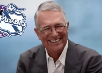 ¿Está Ricardo Salinas Pliego vendiendo sus equipos de la Liga MX para lanzarse a la presidencia en 2030?