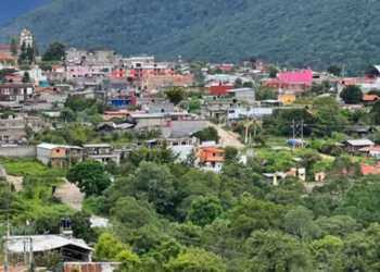 Suspenden clases en planteles de Santa María Yolotepec