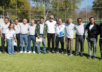 Fotos: Leobardo García Reyes // Exjugadores de Linces apadrinaron las actividades.
