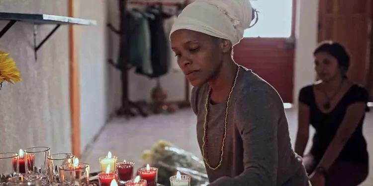 Este viernes 5 de diciembre, en la Sala Elia, se presentarán el largometraje "Negra", de Medhin Tewolde.