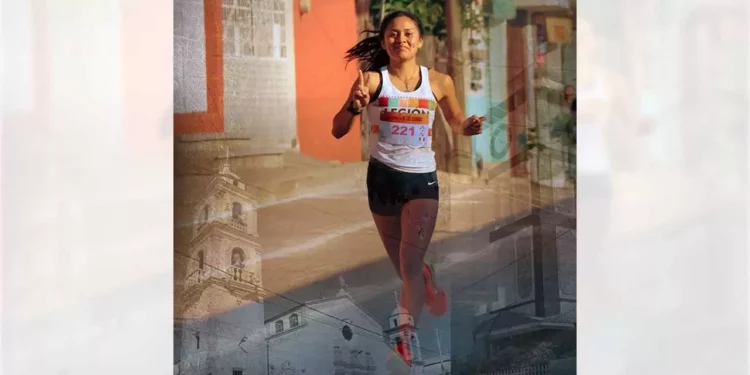 Daniela Urrutia gana la Carrera Guadalupana Petlalcingo 2025.