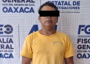 La FGEO informó la sentencia de 33 años dictada contra el responsable, con base en datos oficiales del expediente.