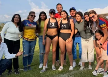 Leonas Doradas también se llevó el triunfo para el voleibol tradicional.