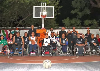 Fotos: Leobardo García Reyes // Basquetbolistas sobre silla de ruedas realizaron un partido de basquetbol.