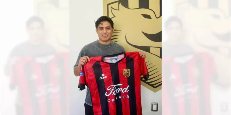 Diego Gómez regresa a las filas de Dragones.