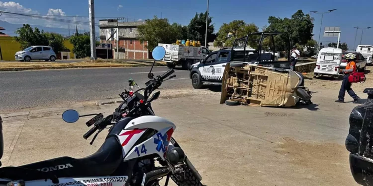 El accidente, en la entrada de la colonia Vicente Guerrero.