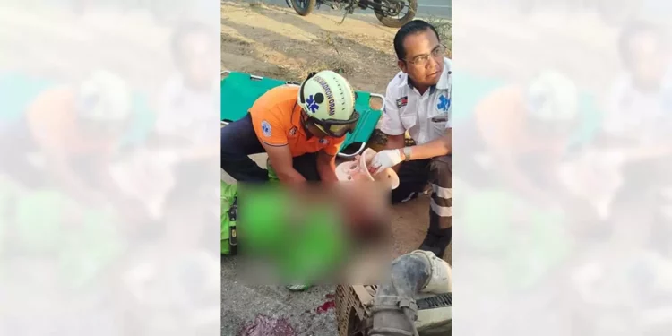 Trabajador de limpieza resultó con graves lesiones al ser arrollado por el conductor de una camioneta en Reyes Mantecón.