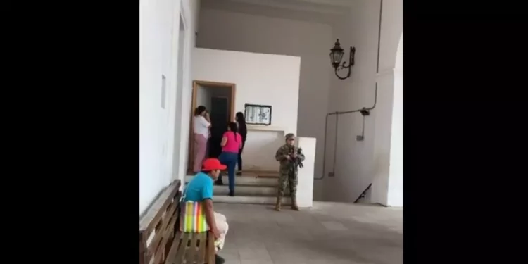 Asalto armado sacude al Palacio Municipal de Tehuantepec
