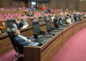 Foto: Cámara de diputados de Oaxaca // Ayer se llevó a cabo una sesión extraordinaria para aprobar el paquete presupuestal 2026.