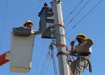 CFE suspenderá la luz en 8 comunidades del Istmo el 10 de diciembre: conoce horarios y zonas afectadas