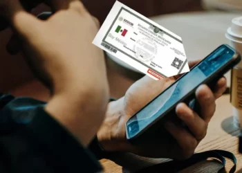 ¿Obligatorio registrar tu cel con CURP? Checa cuándo empieza