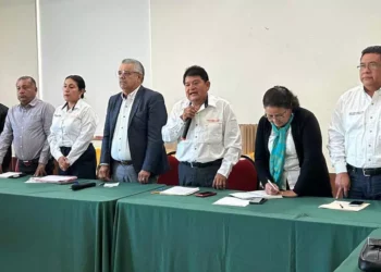 Foto: cortesía // Celebración por el aniversario 19 de la Sección 59.