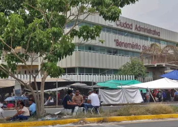 Foto: Archivo El Imparcial // Complejo de Ciudad Administrativa, algunas dependencias reciben menos recursos que el destinado al pago de la deuda.