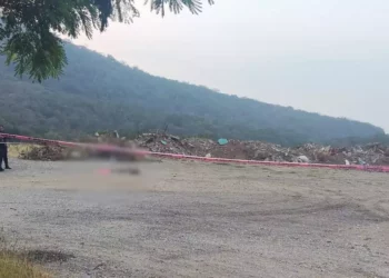 Abandonan cuerpo con mensaje en carretera de La Mata