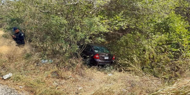 Se accidenta familia Veracruzana
