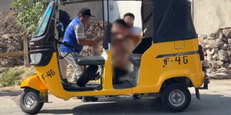 Acribillan a mototaxista y familiares se llevan el cuerpo en Juchitán